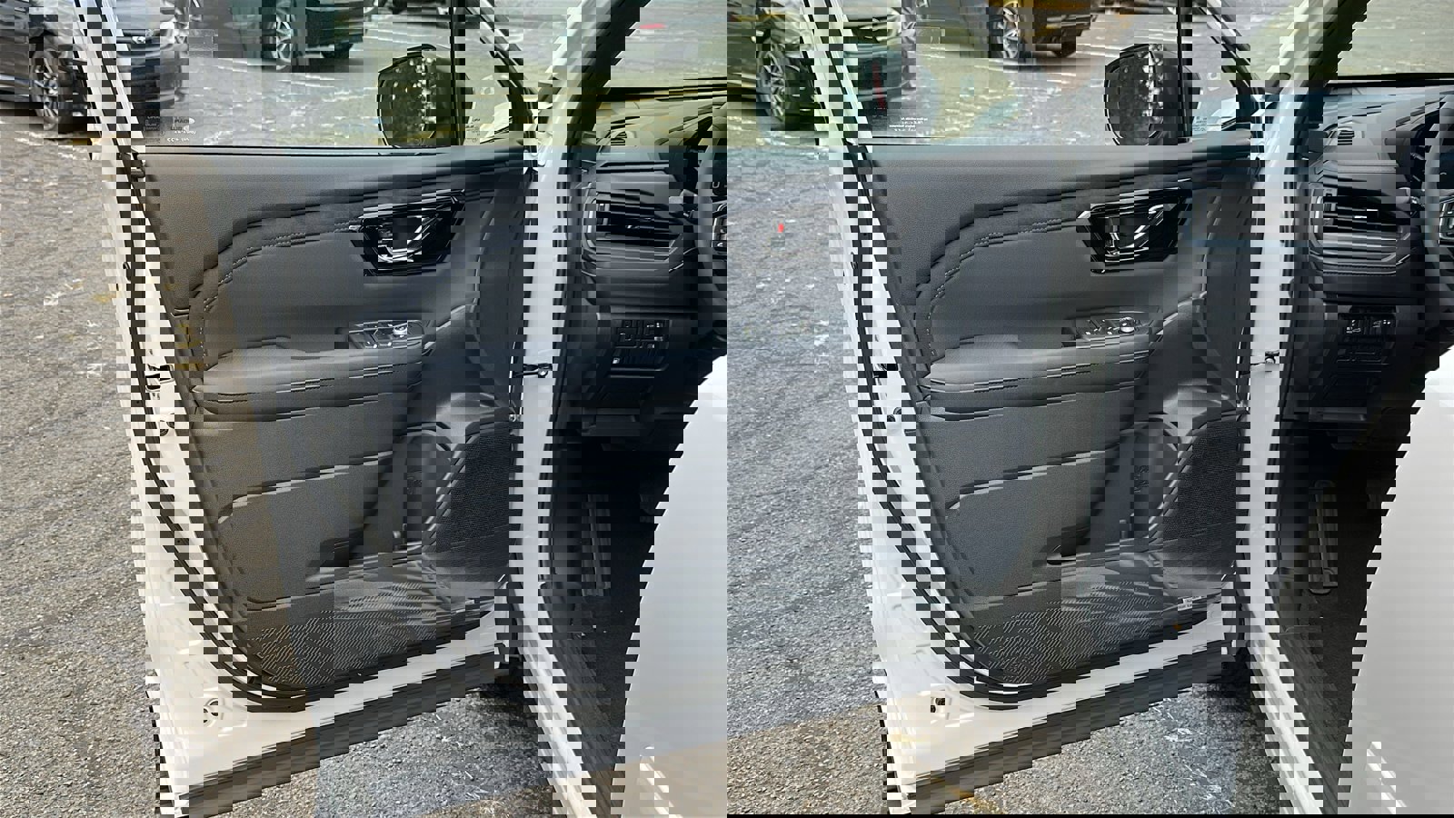 New 2025 Subaru Forester Limited image 9