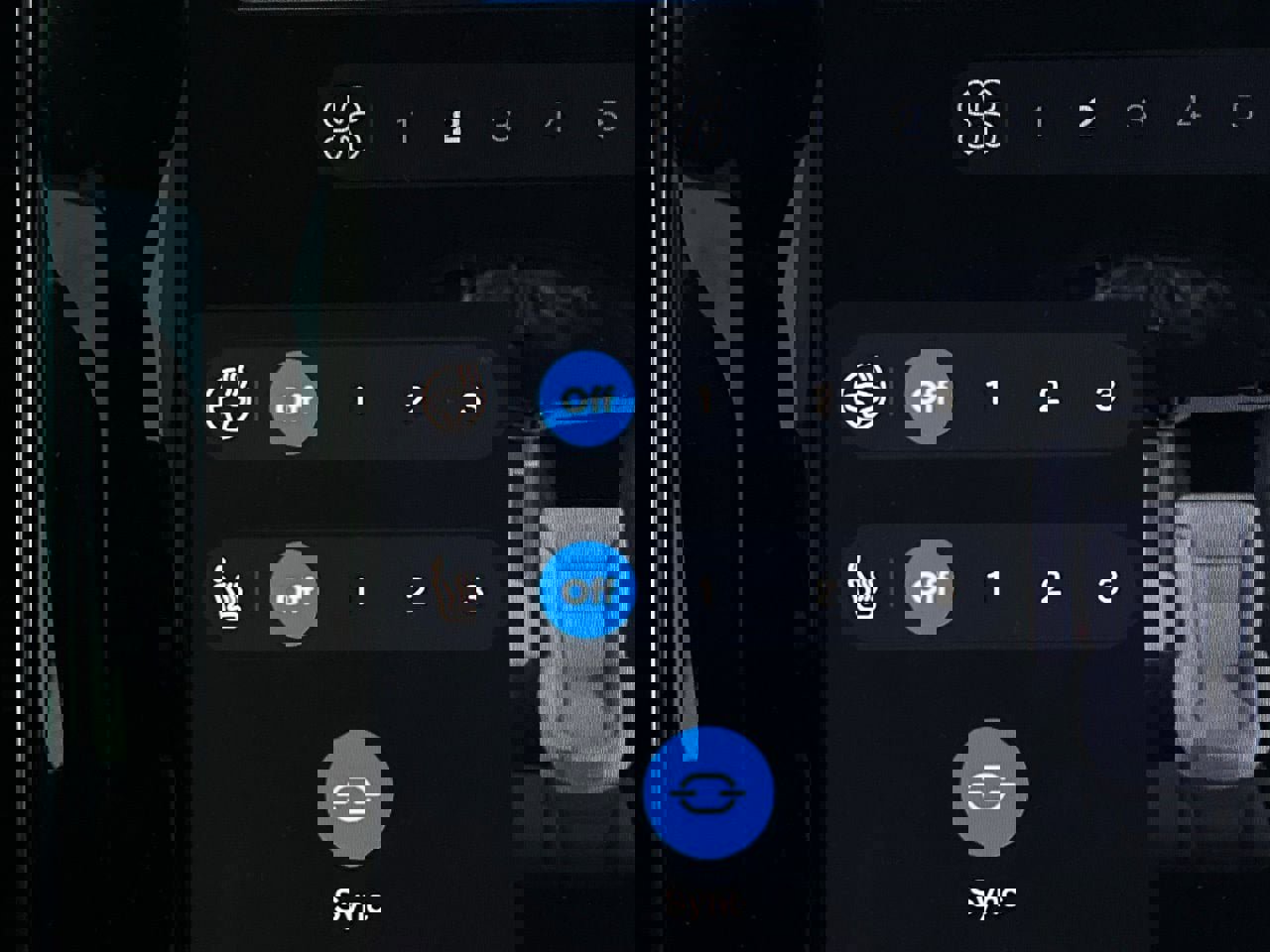 Used 2025 Volvo XC60 B5 Plus w/ Protection Package Premier image 30