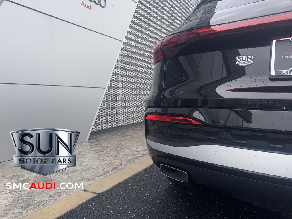 Certified 2025 Audi Q5 Premium w/ Convenience Package image 30