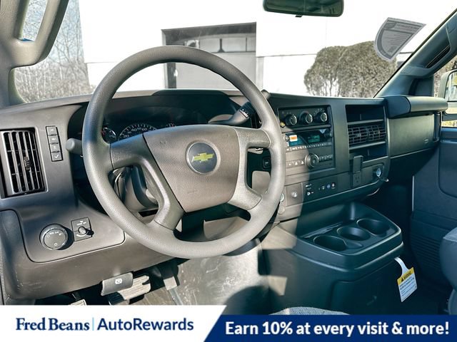 New 2025 Chevrolet Express 2500 w/ Chrome Appearance Package RWD image 7