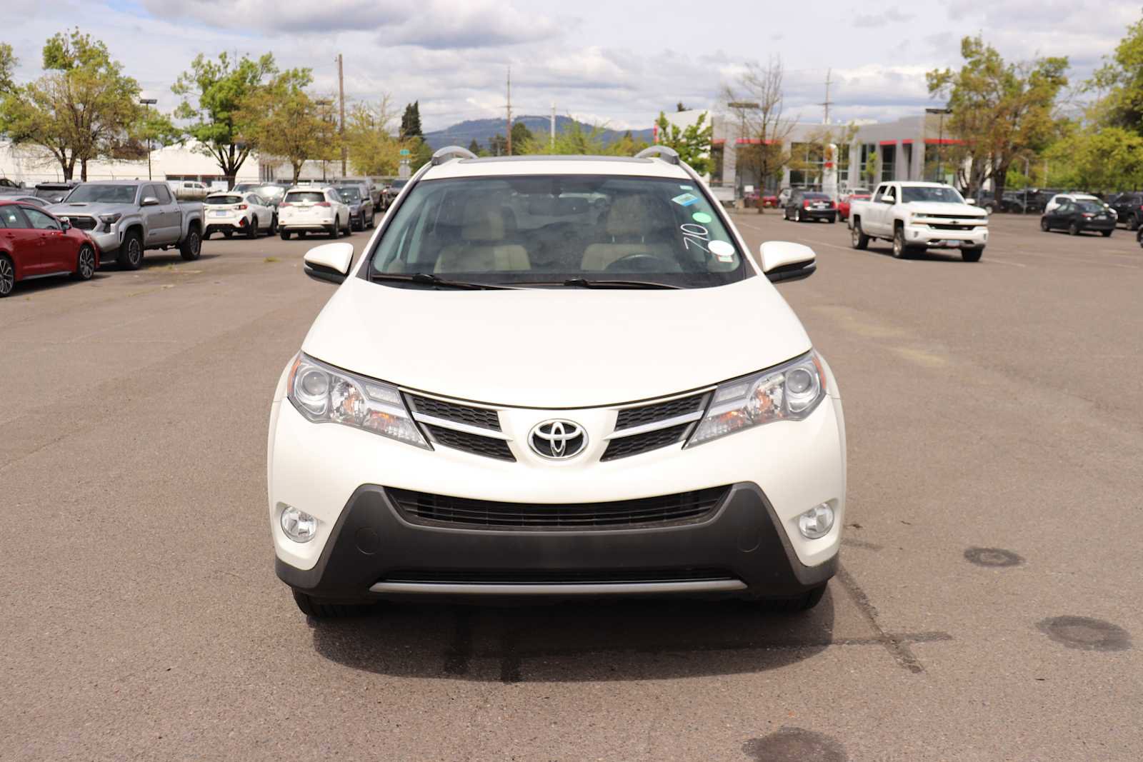 Used 2013 Toyota RAV4 Limited AWD/4WD image 2