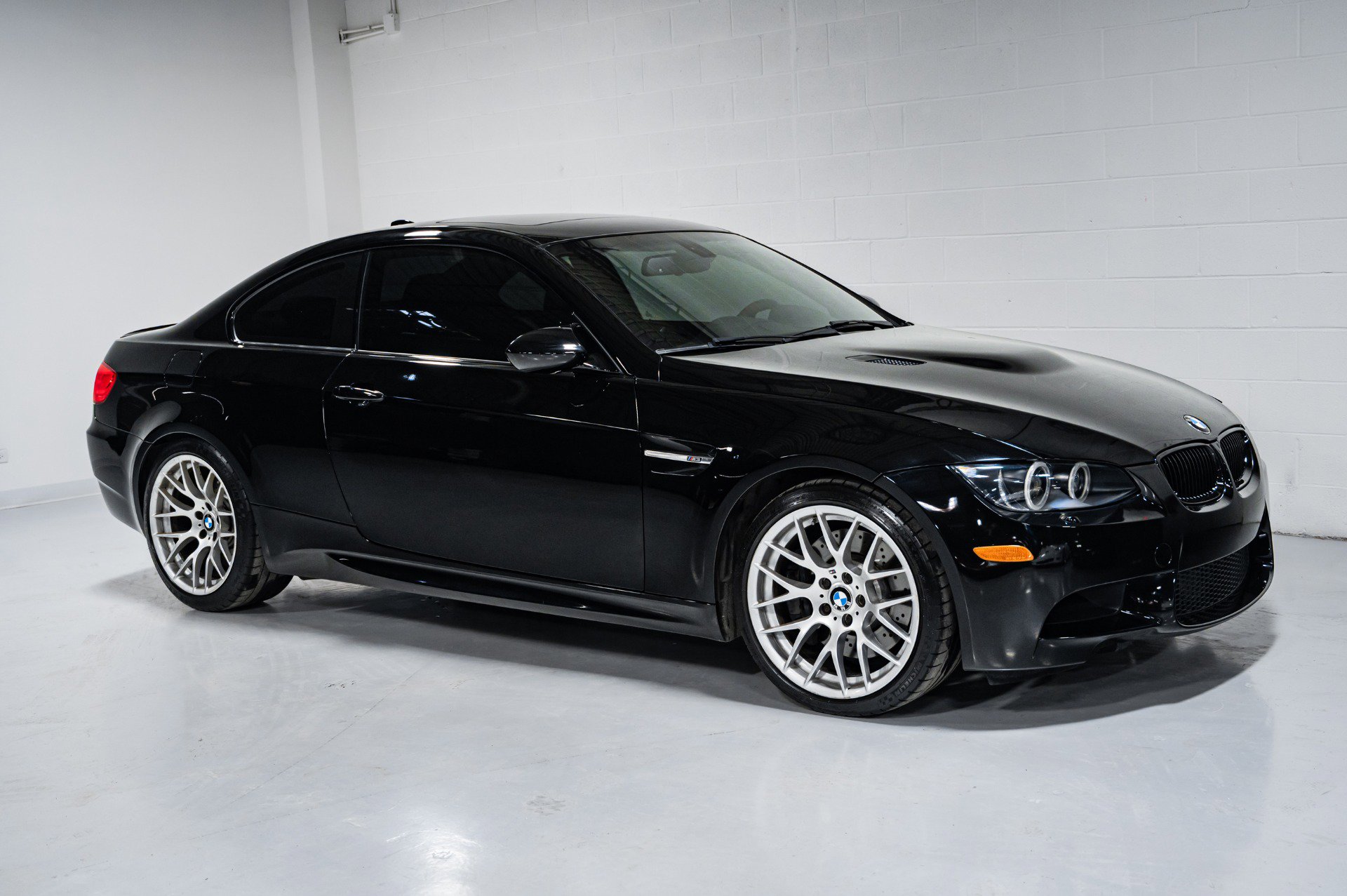 Used 2011 BMW M3 Coupe image 1
