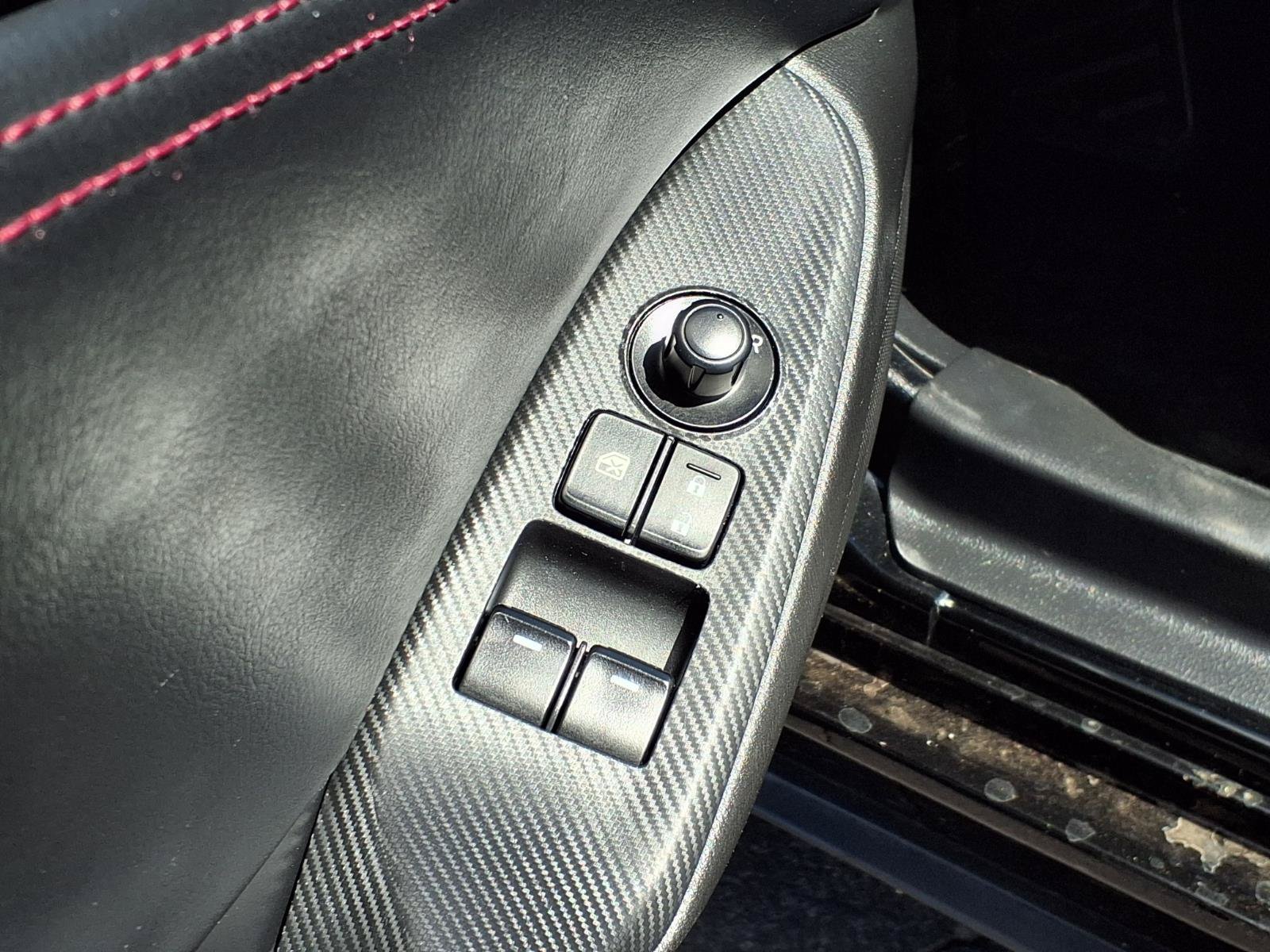 Used 2019 MAZDA MX-5 Miata RF Grand Touring RWD image 15