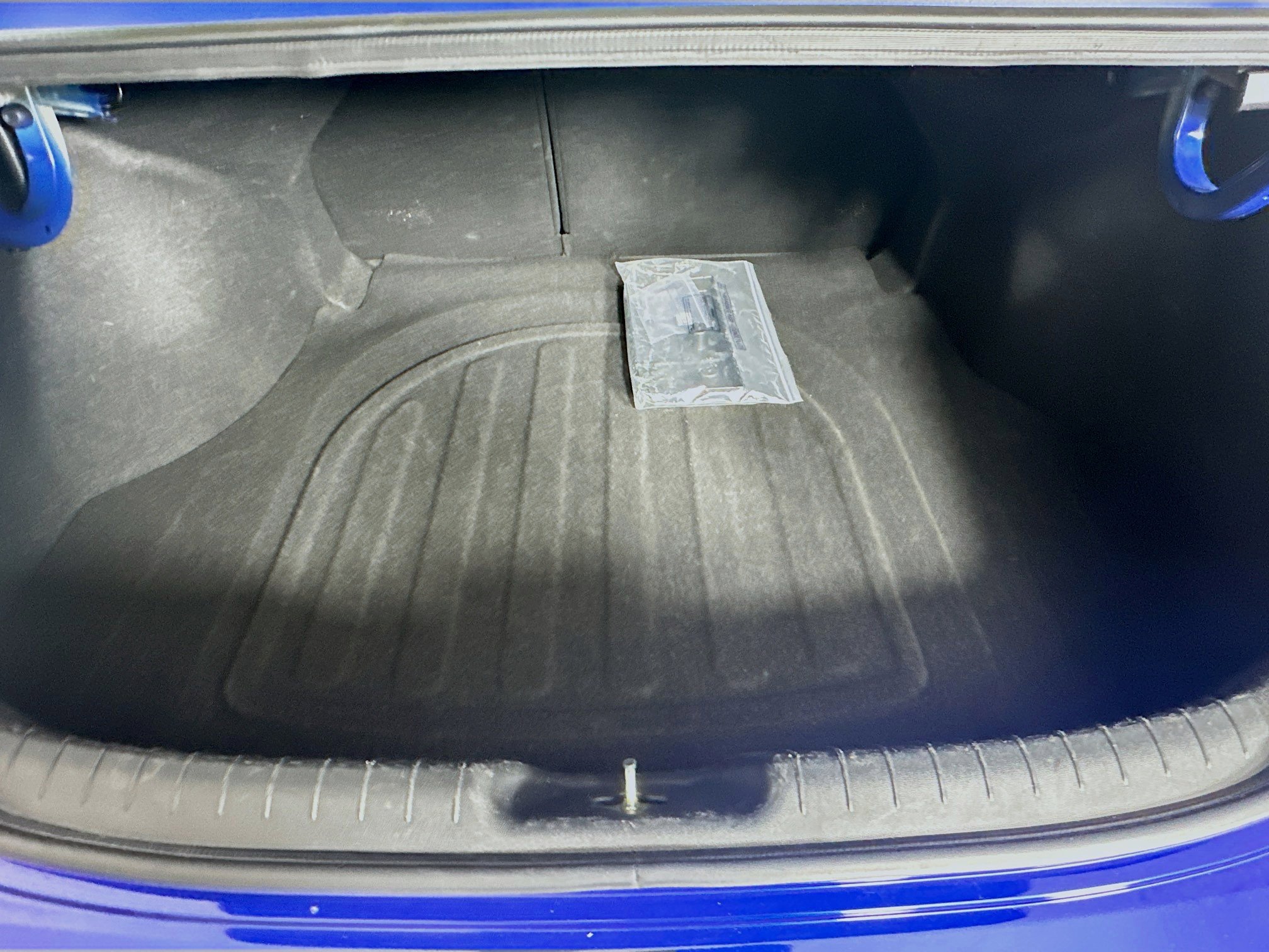Used 2025 Hyundai Elantra SEL FWD image 29