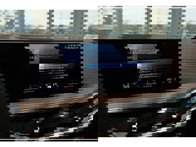 New 2026 BMW X5 xDrive50e w/ Premium Package image 70