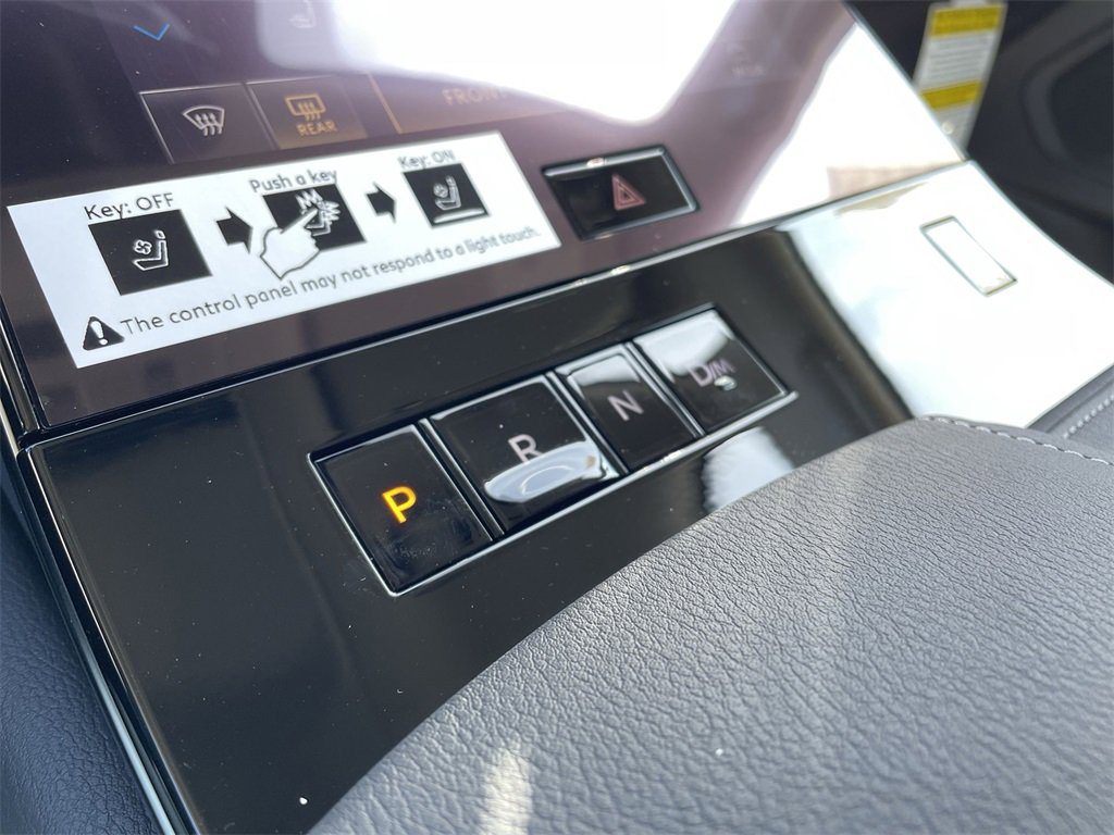 Used 2025 INFINITI QX80 Pure image 24