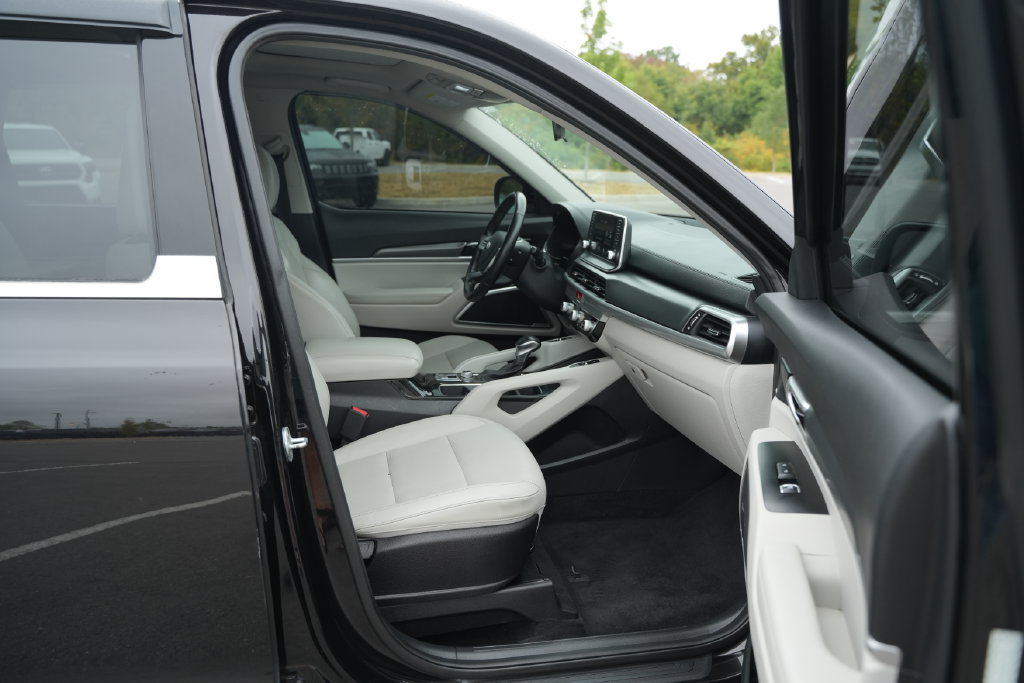 Used 2021 Kia Telluride S AWD/4WD image 21