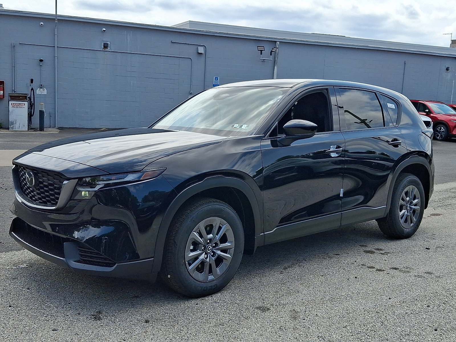 New 2026 MAZDA CX-5 Select AWD/4WD image 3