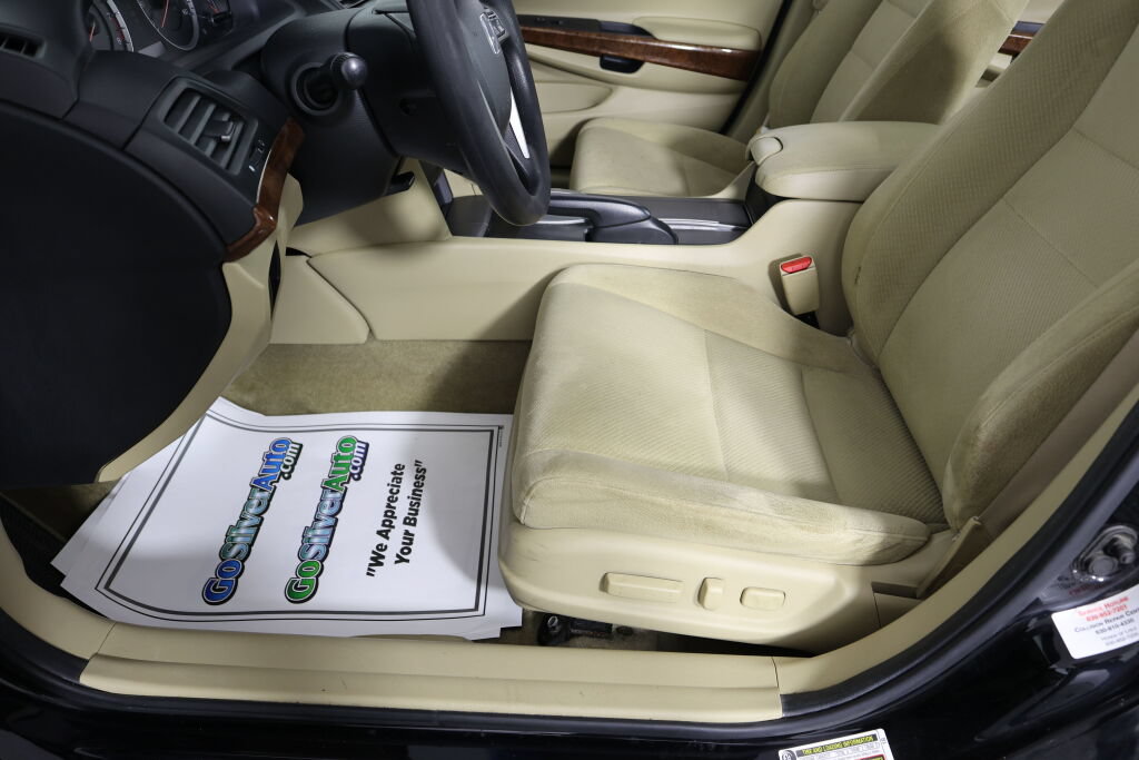 Used 2012 Honda Accord EX image 12