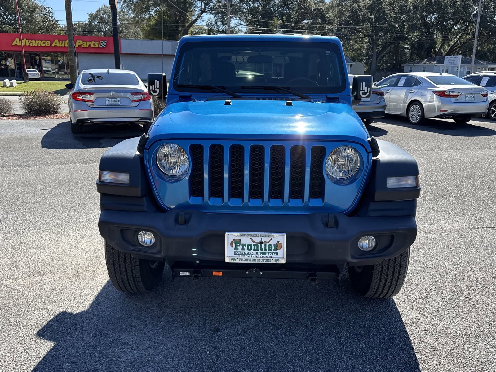 Used 2021 Jeep Wrangler Islander image 8