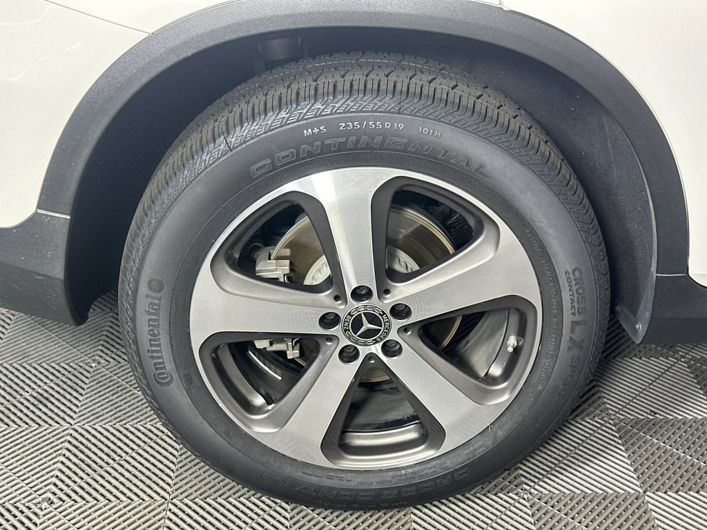 Certified 2022 Mercedes-Benz GLC 300 image 19