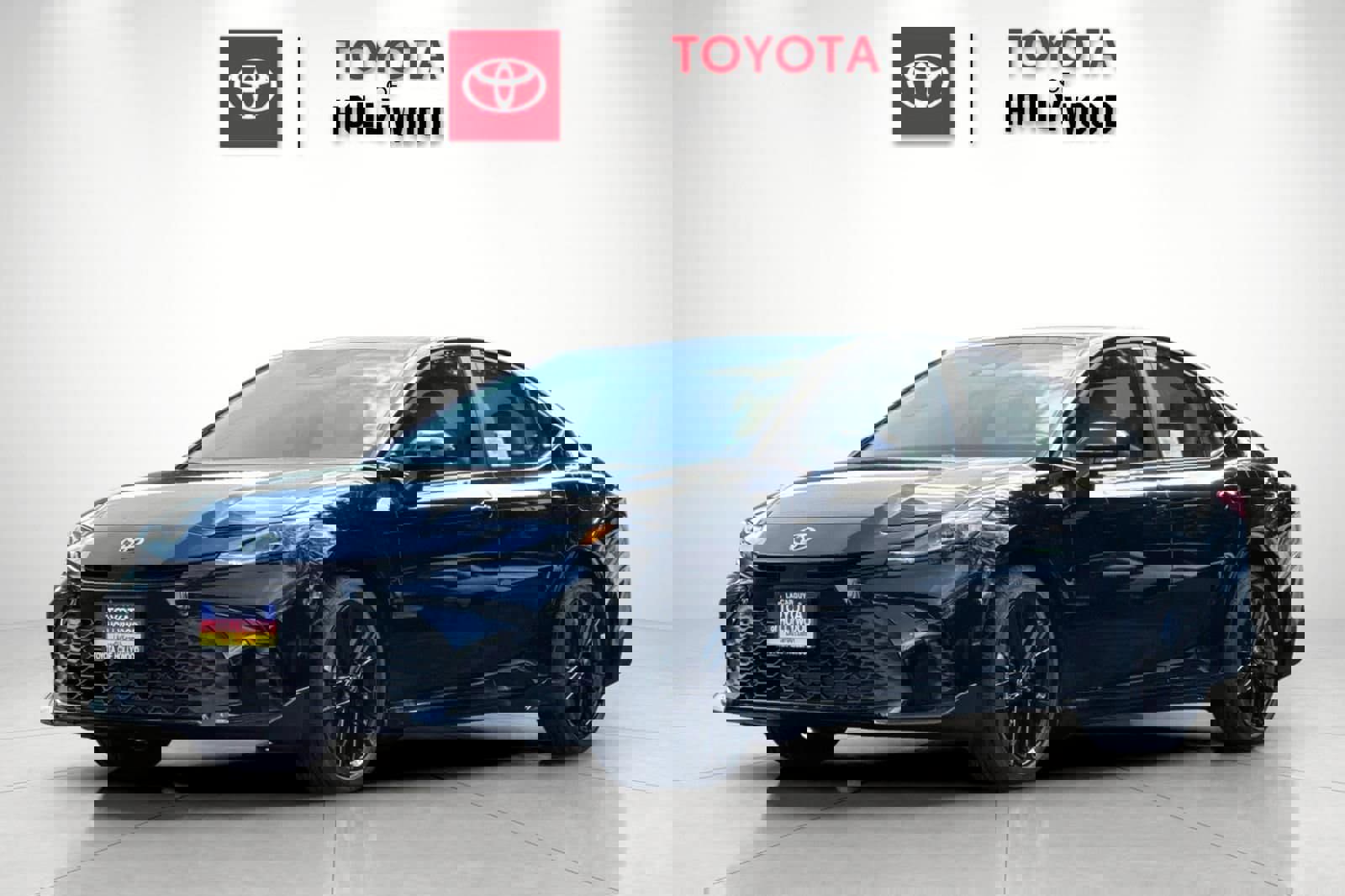 New 2026 Toyota Camry SE image 7