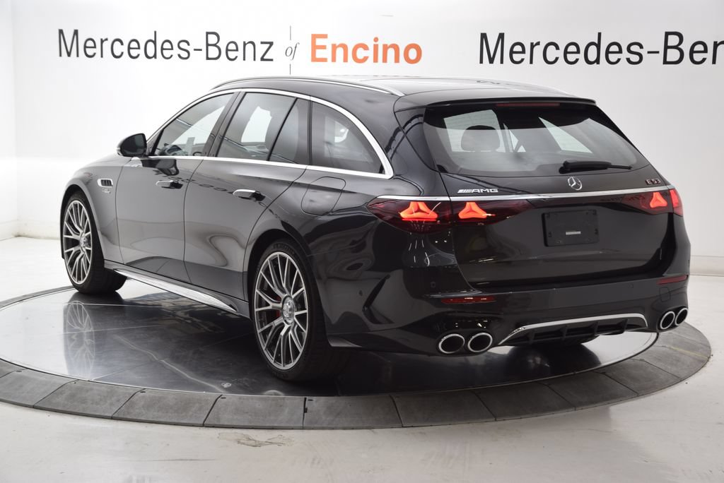 Used 2026 Mercedes-Benz E 53 AMG e 4MATIC Wagon image 4