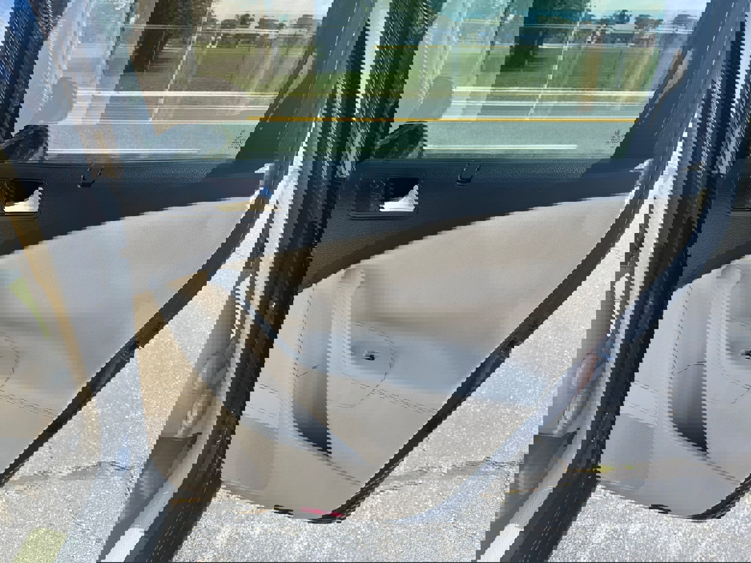 Used 2010 Volkswagen Passat Komfort image 25