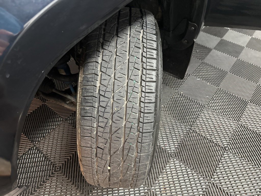 Used 2019 Toyota Tacoma TRD Sport image 41