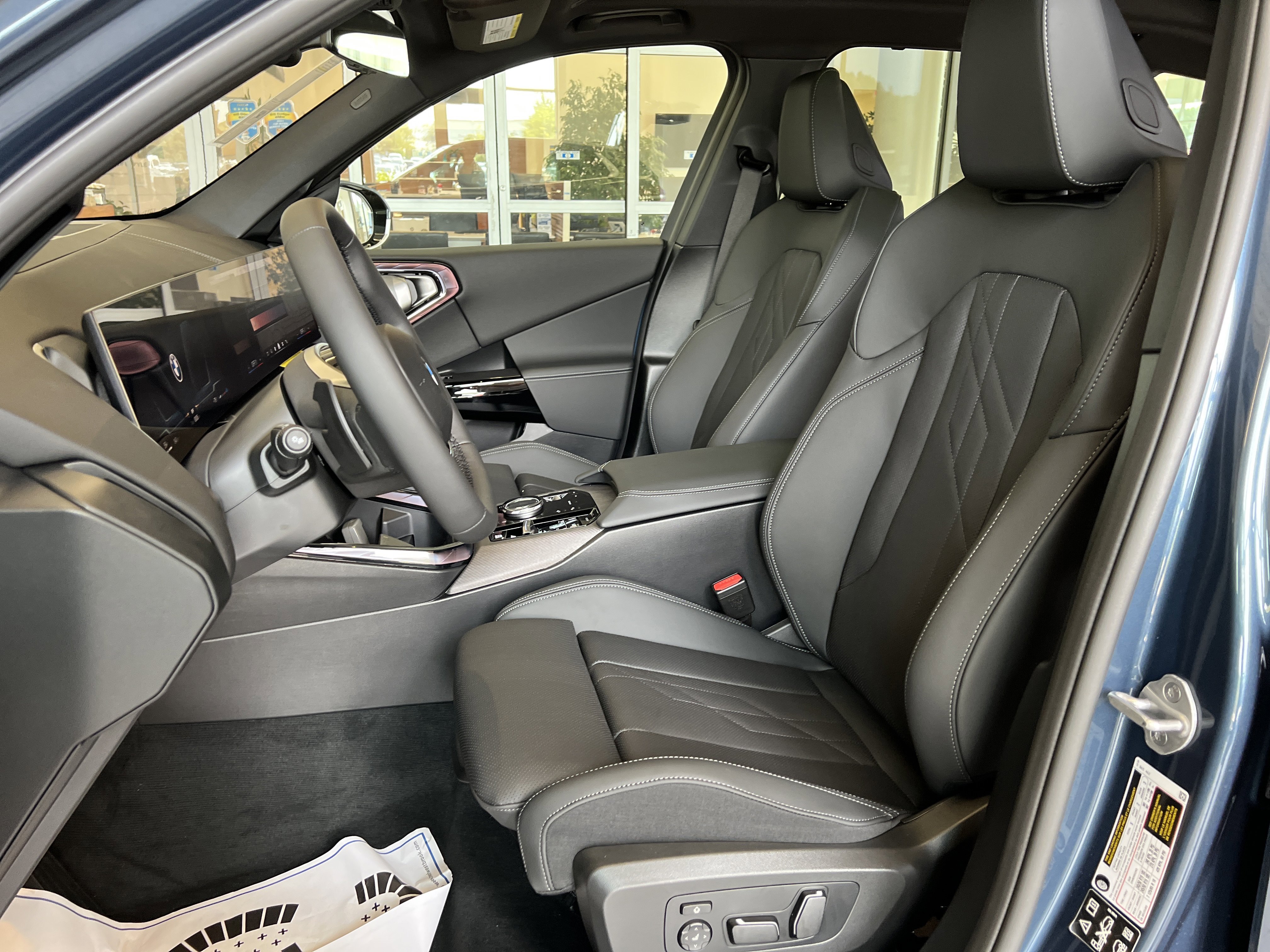 Used 2026 BMW X3 xDrive30 w/ Premium Package image 14