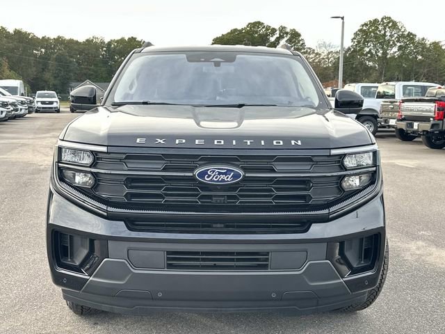 New 2025 Ford Expedition Max Active image 2