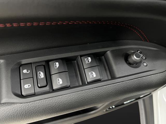 New 2026 Jeep Compass Trailhawk w/ Sun, Sound & Navigation Group image 29