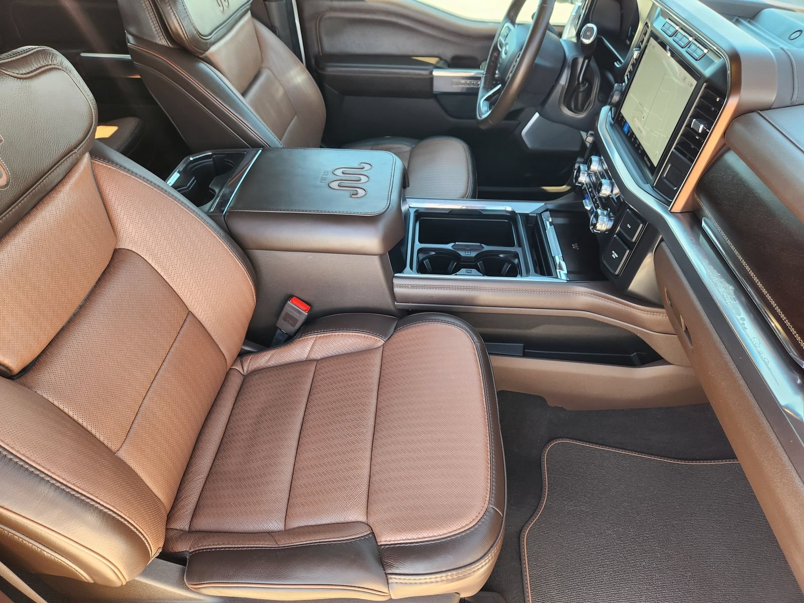 Certified 2024 Ford F250 King Ranch AWD/4WD image 17