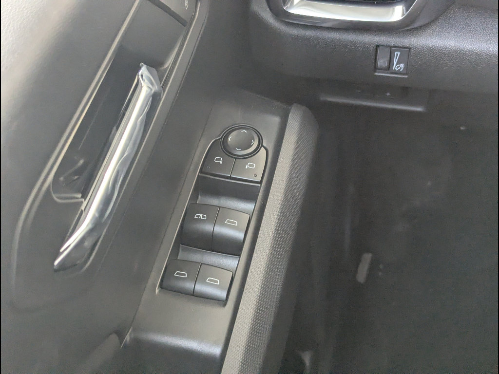 New 2026 GMC Canyon Elevation RWD image 20