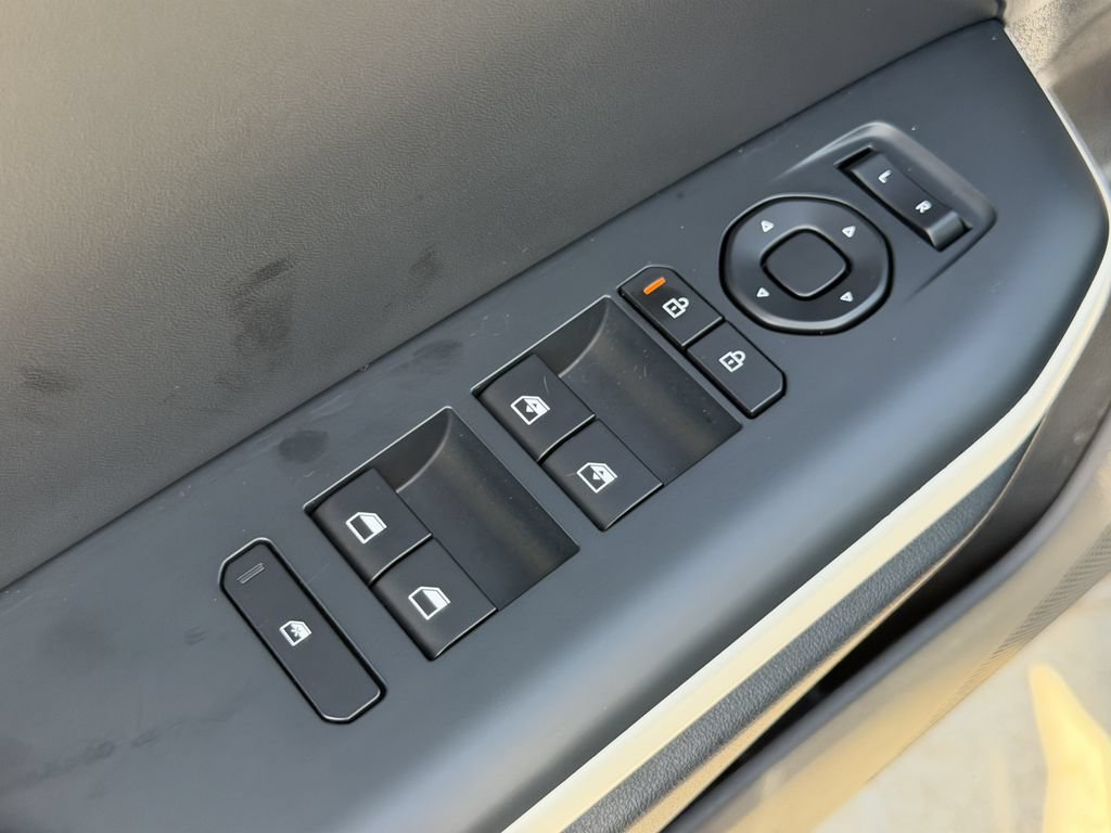 Certified 2025 Kia K4 EX w/ GT-Line Sunroof Package FWD image 19