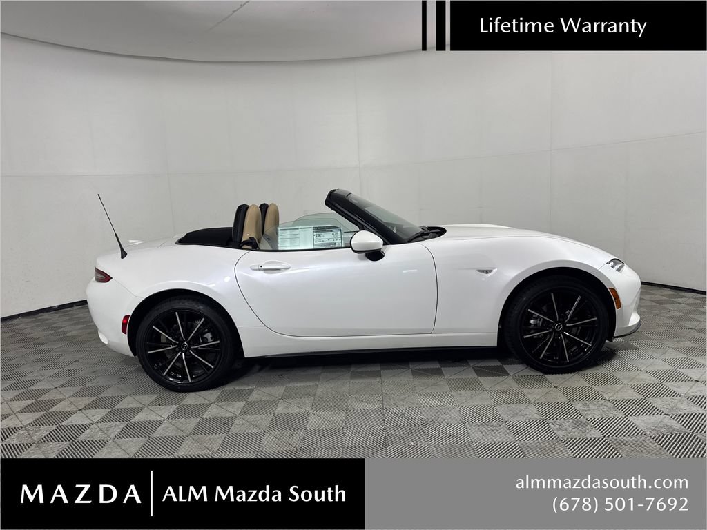 New 2026 MAZDA MX-5 Miata Grand Touring RWD image 5