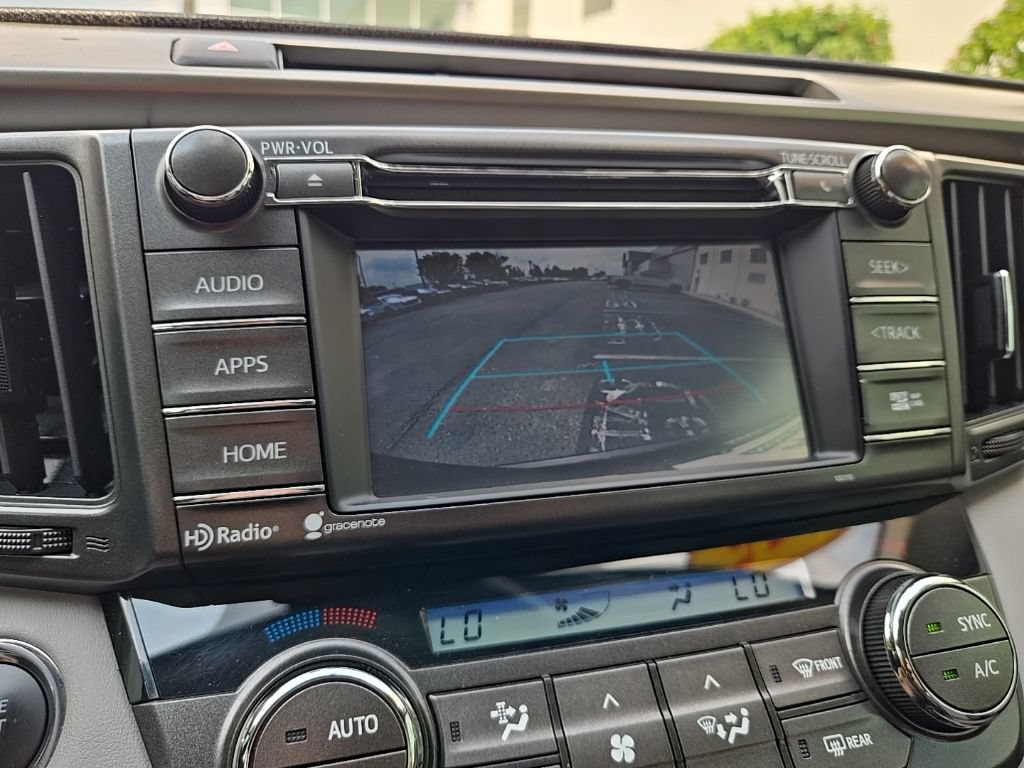 Used 2015 Toyota RAV4 Limited AWD/4WD image 49