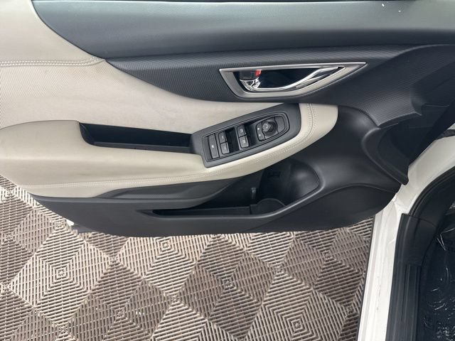 Used 2024 Subaru Forester Premium AWD/4WD image 18