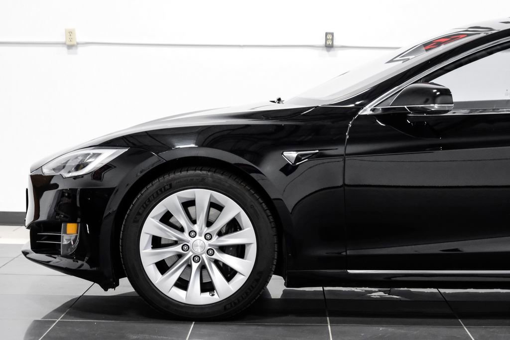 Used 2019 Tesla Model S 75D image 13