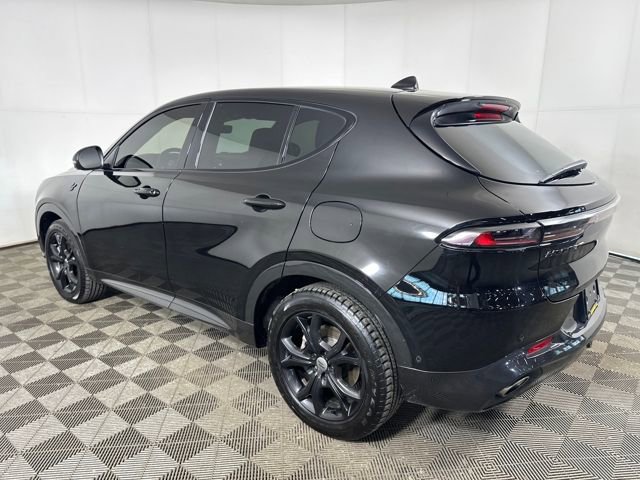 Used 2024 Dodge Hornet R/T w/ Tech Pack w/o Parking image 5