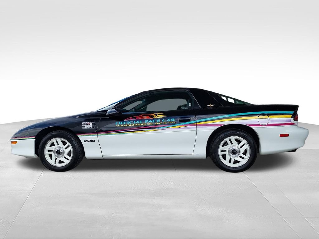 Used 1993 Chevrolet Camaro Z28 RWD image 2