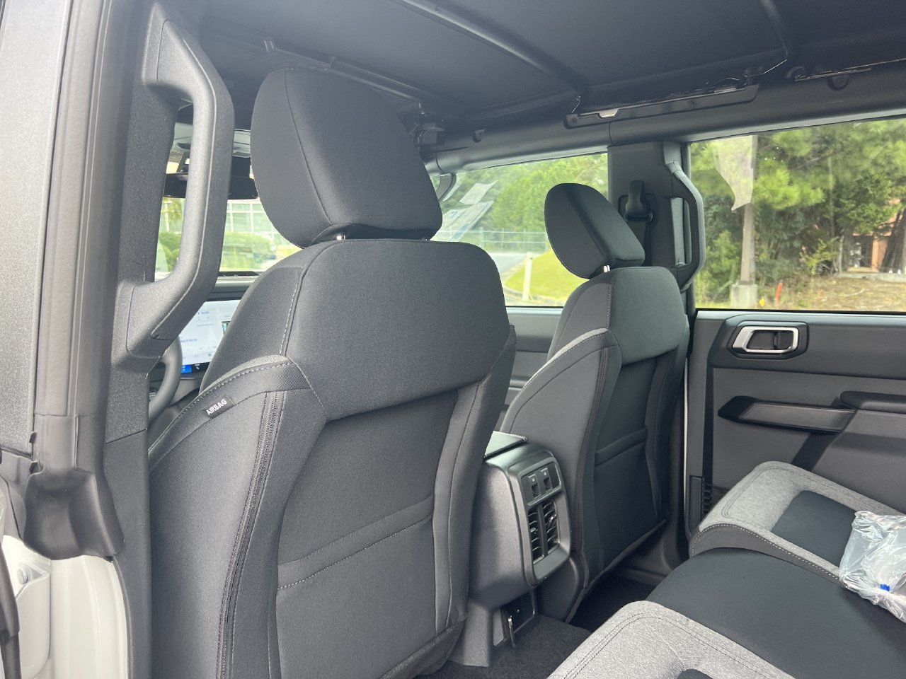 New 2026 Ford Bronco 4-Door w/ Sasquatch Package AWD/4WD image 15