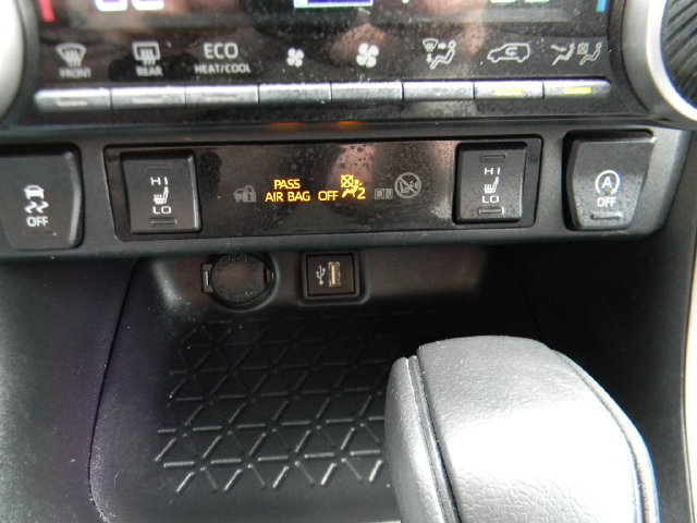 Certified 2024 Toyota RAV4 XLE w/ Convenience Package AWD/4WD image 15
