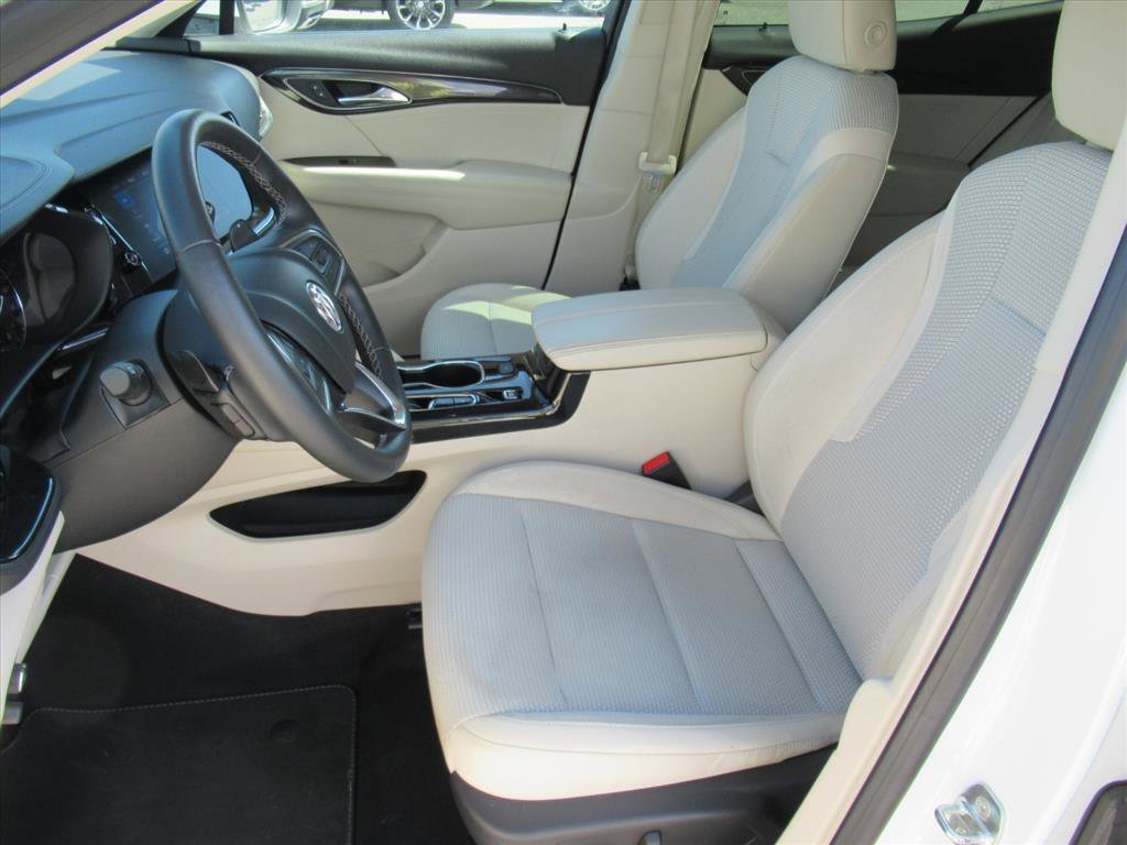 Used 2023 Buick Envision Preferred image 15