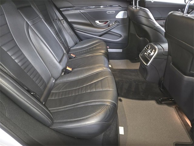Used 2020 Mercedes-Benz S 560 Sedan image 22