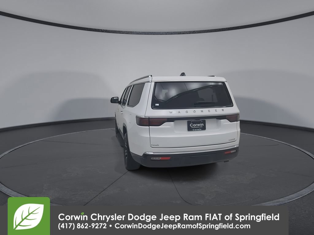 Used 2024 Jeep Wagoneer L Series II w/ Flexible Seating Group image 12
