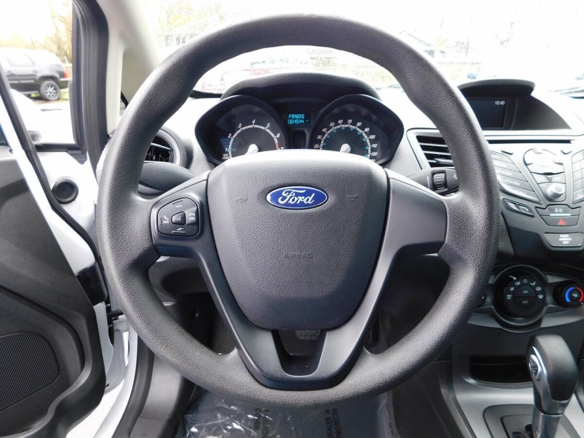Used 2018 Ford Fiesta S image 8