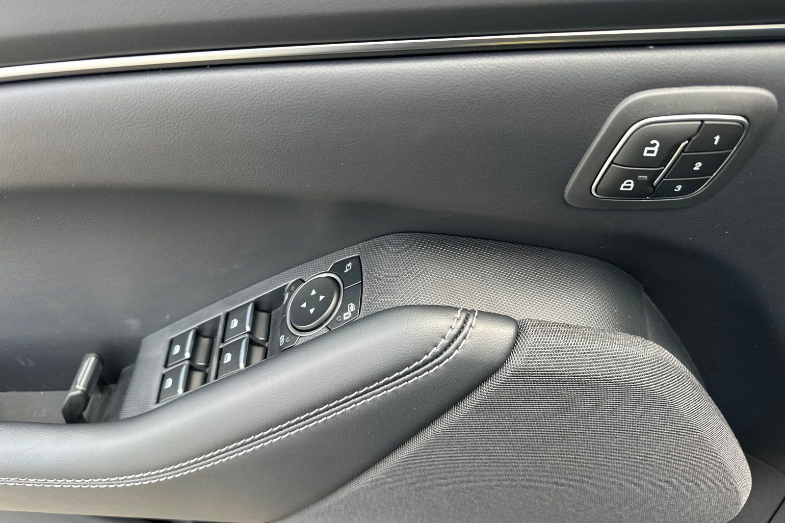 New 2026 Ford Mustang Mach-E Select w/ Comfort Package image 10