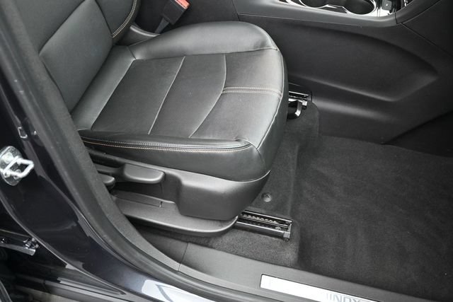 Used 2022 Chevrolet Equinox Premier FWD image 32