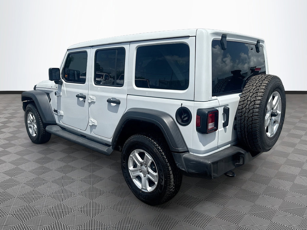 Certified 2022 Jeep Wrangler Unlimited Sport w/ Sun And Sound Package AWD/4WD image 8