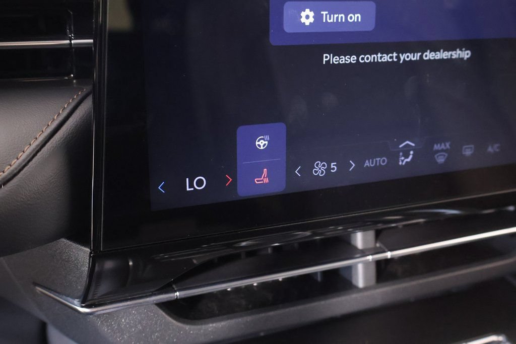 New 2026 Lincoln Nautilus Premier AWD/4WD image 7