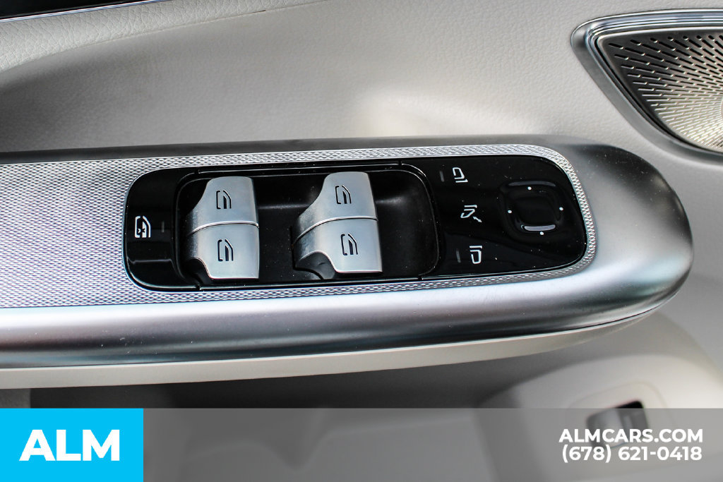 Used 2024 Mercedes-Benz EQE 350+ SUV w/ AMG Line Exterior Package image 40