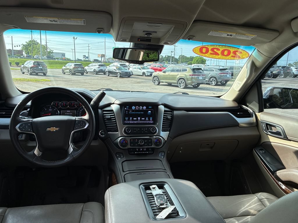 Used 2020 Chevrolet Suburban Premier w/ Max Trailering Package RWD image 17