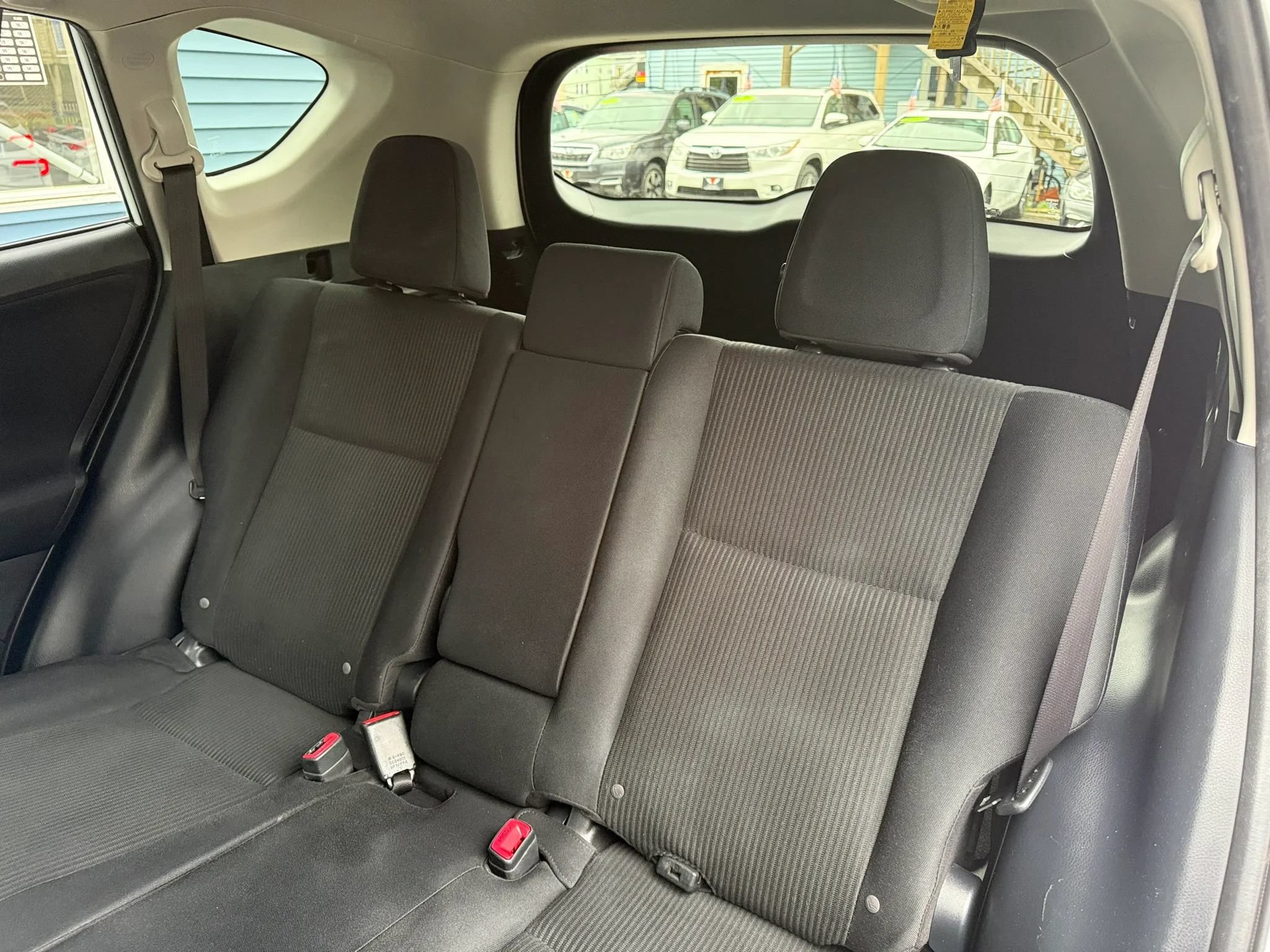 Used 2015 Toyota RAV4 LE AWD/4WD image 32