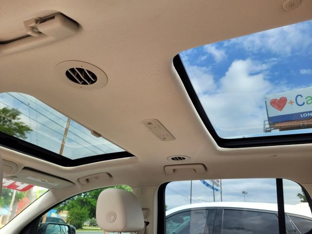 Used 2021 GMC Acadia Denali w/ Denali Technology Package FWD image 25