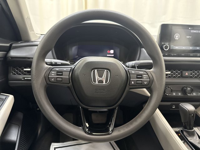 Used 2024 Honda Accord EX image 16