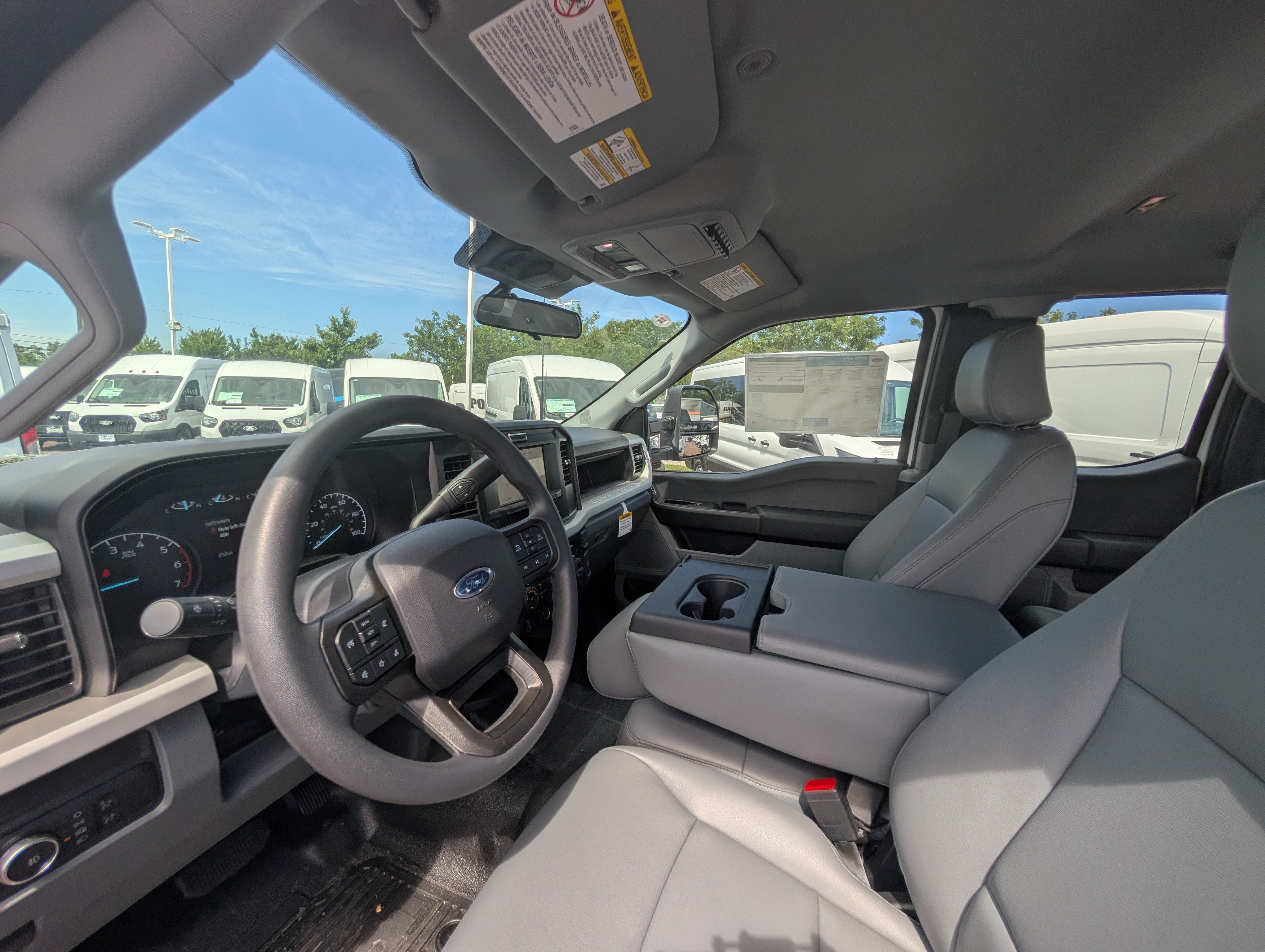 New 2026 Ford F250 XL w/ XL Chrome Package AWD/4WD image 11