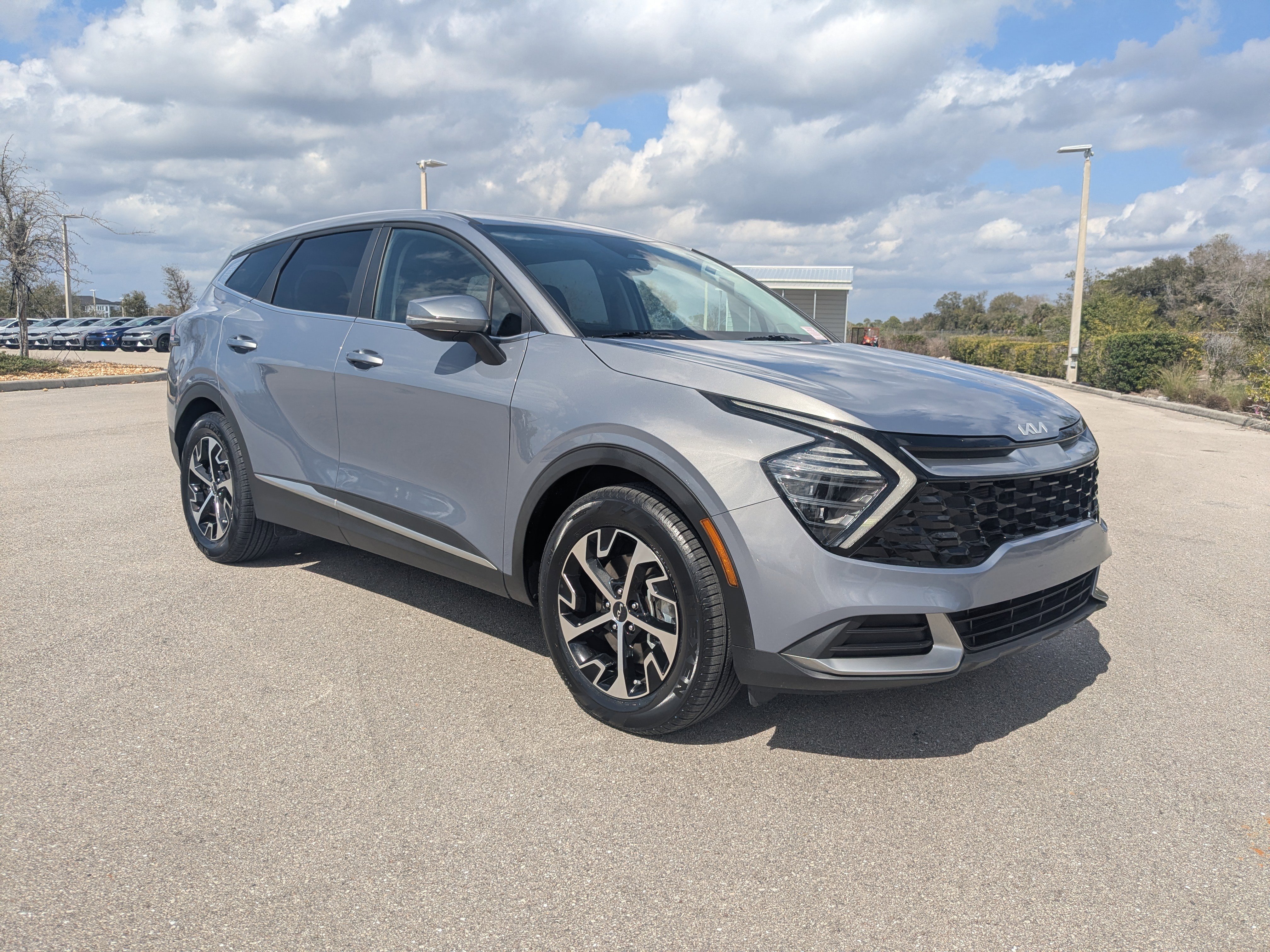 Certified 2024 Kia Sportage EX image 2