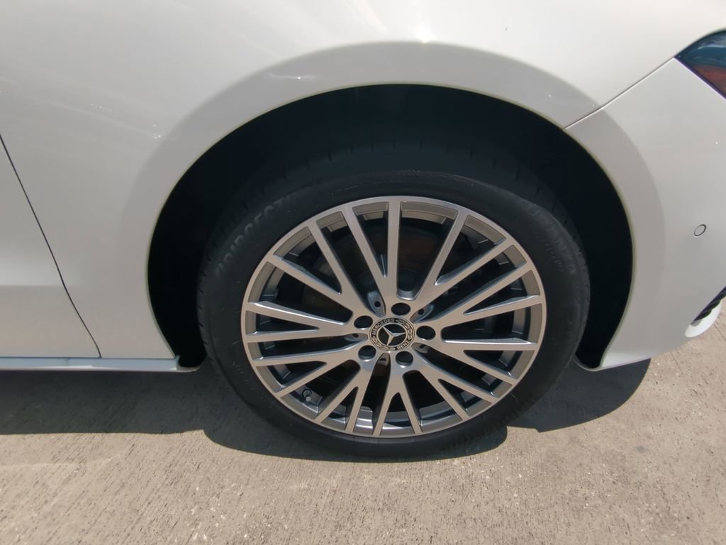 Used 2025 Mercedes-Benz CLA 250 image 22