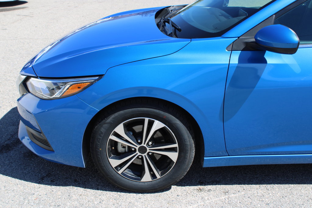 Used 2023 Nissan Sentra SV FWD image 7